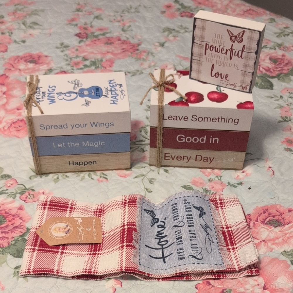 Dolly Parton Set